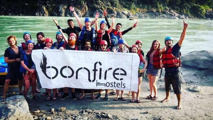 Bonfire Hostels Rishīkesh Екстериор снимка