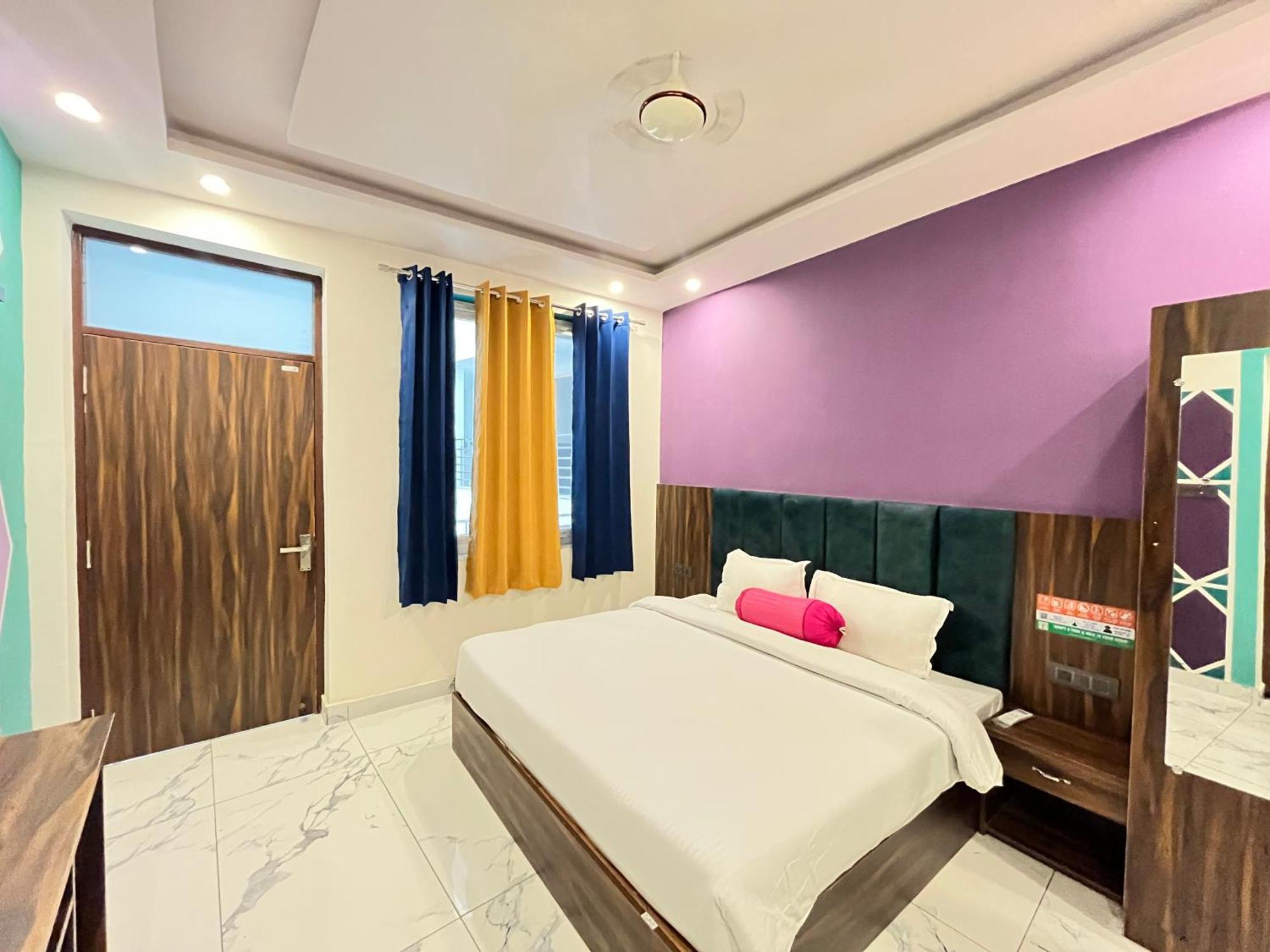 Bonfire Hostels Rishīkesh Екстериор снимка