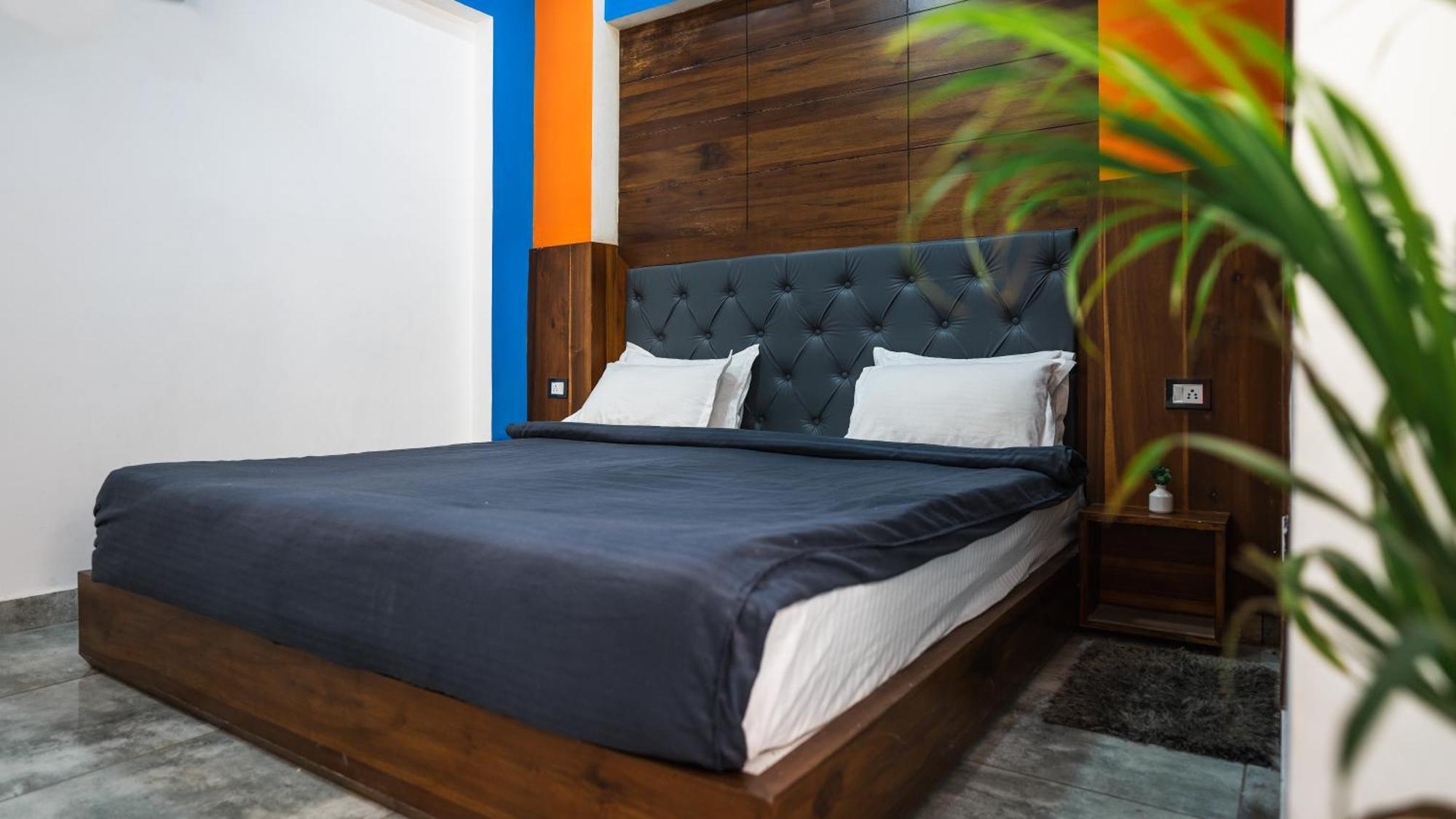 Bonfire Hostels Rishīkesh Екстериор снимка