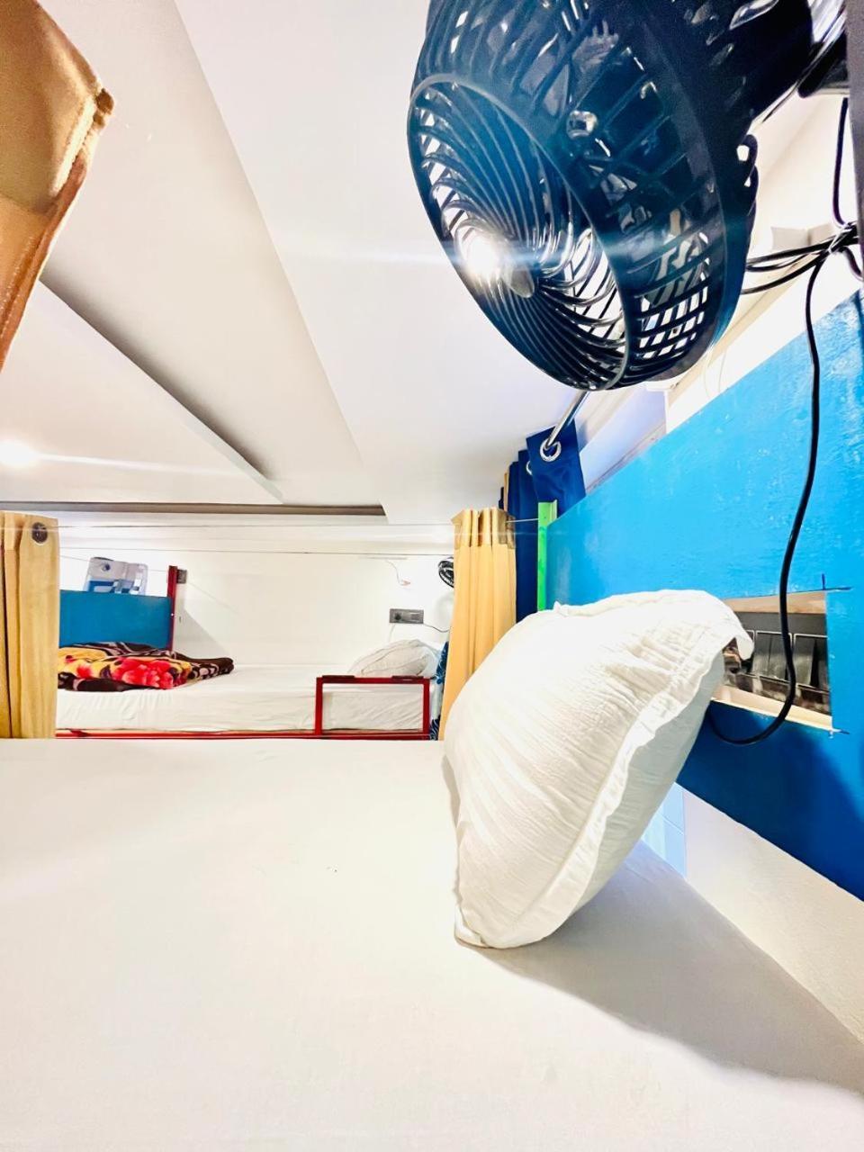 Bonfire Hostels Rishīkesh Екстериор снимка